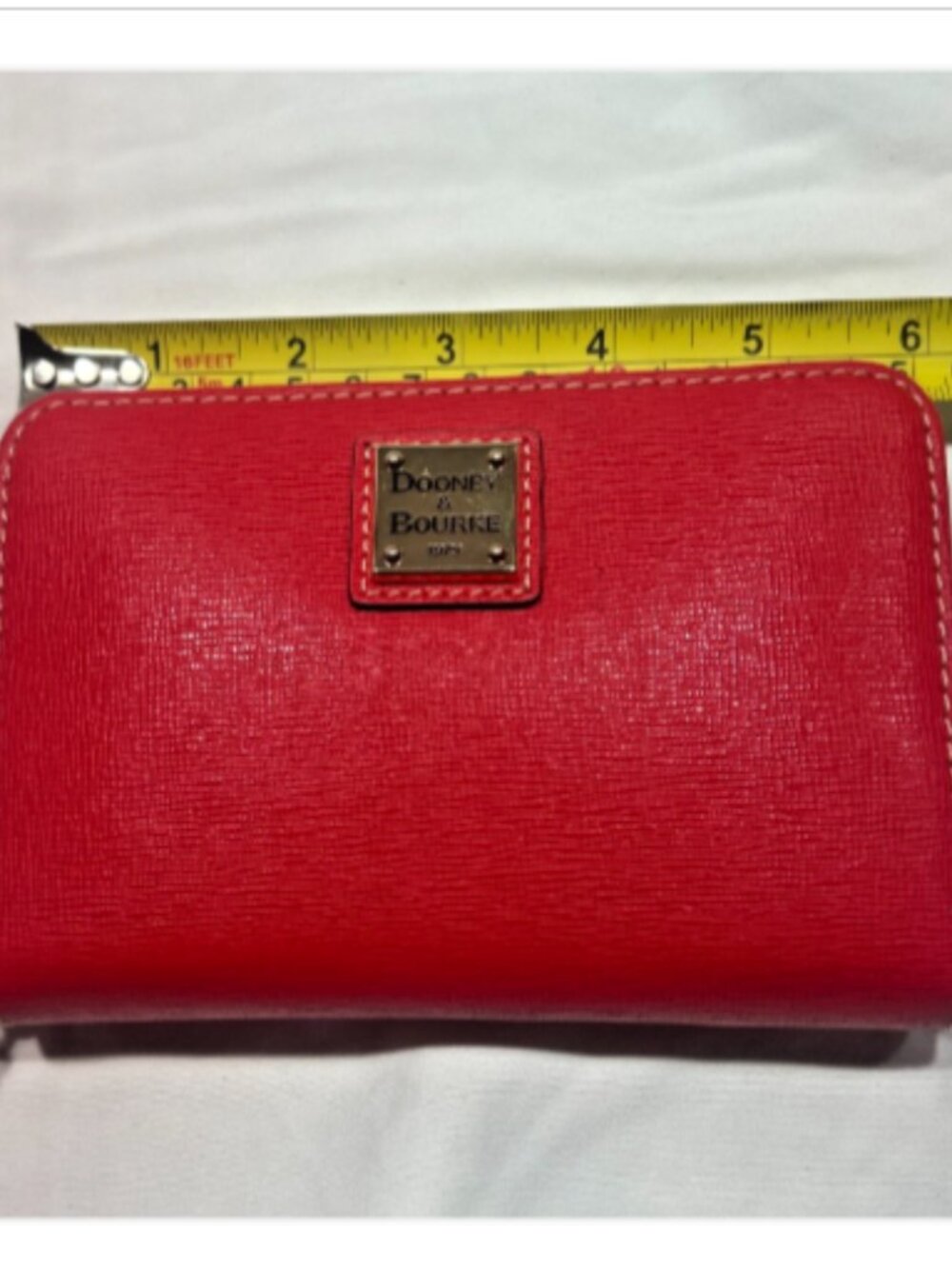 Brand New Red Dooney & Bourke Saffiano Leather Compact Wallet